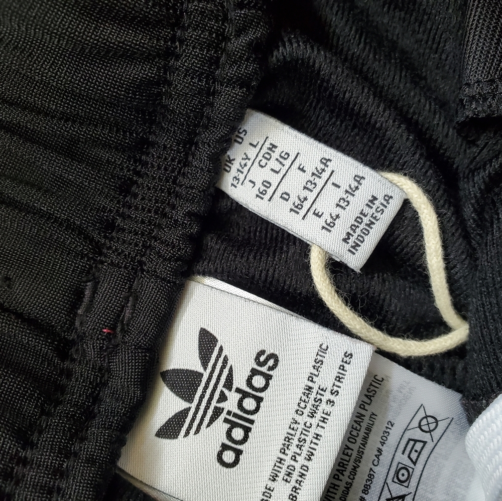 Adidas pants SKU792 - Picture 4 of 4